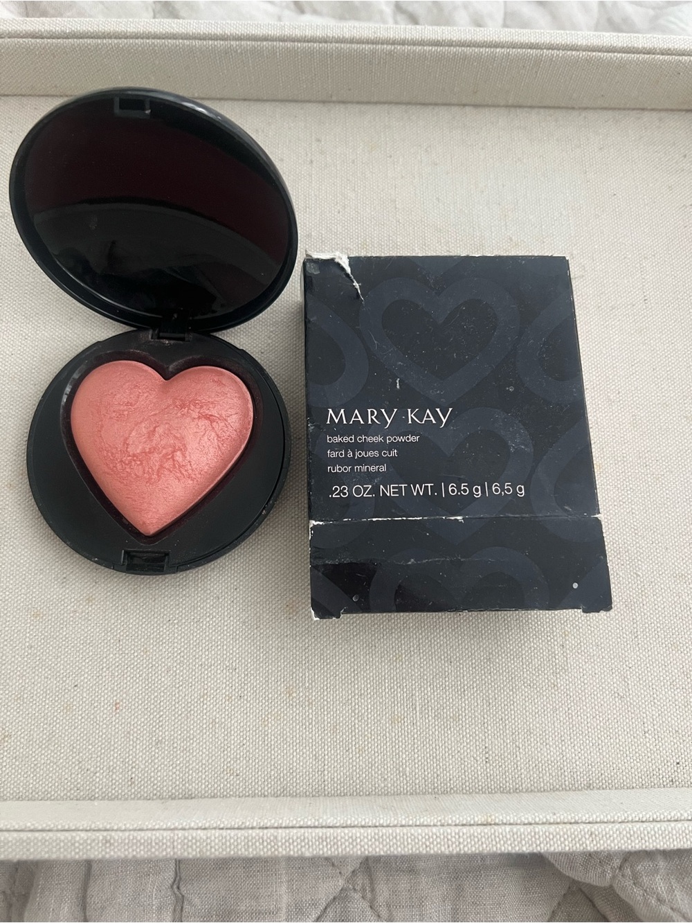 Mary Kay Heart Baked Cheek Powder Blush - in Kind Heart